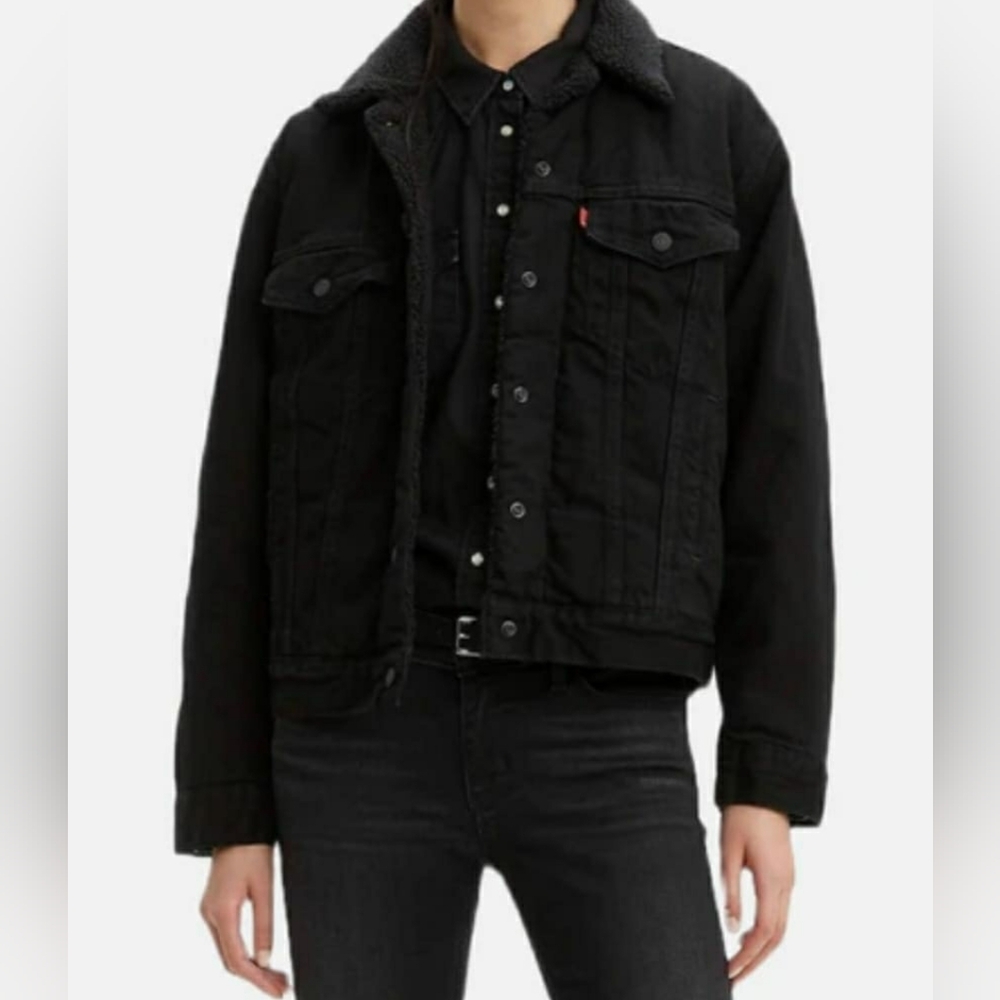 Levi's Women's Original Black Sherpa-Lined Jacket - Medium